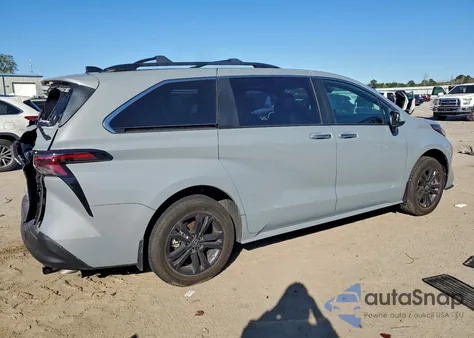 2024 Toyota Sienna Xse from USA, damaged, VIN 5TDCSKFC5RS117605